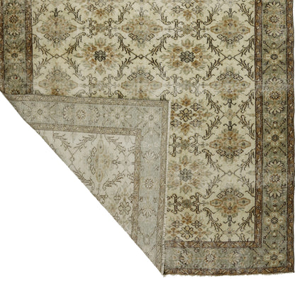 Genesis-Turkish Anatolian Vintage Area Rug 9,31 ft. X 5,24 ft.(284 cm X 186 cm)