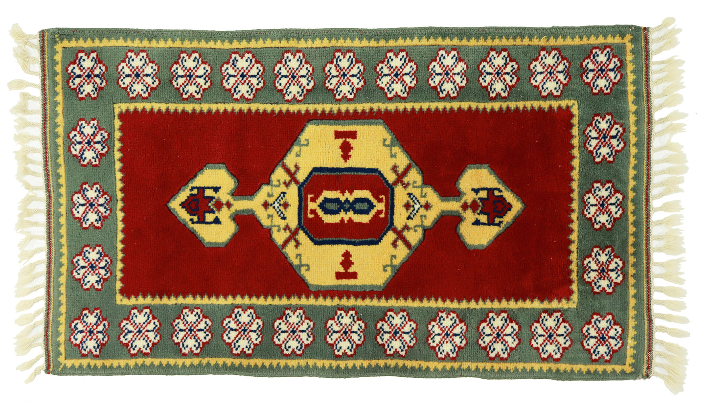 Turkish Original Anatolian Vintage Area Rug 4,62 ft. X 2,66 ft.(141 cm X 81 cm)