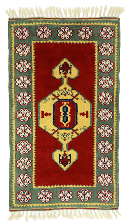 Turkish Original Anatolian Vintage Area Rug 4,62 ft. X 2,66 ft.(141 cm X 81 cm)